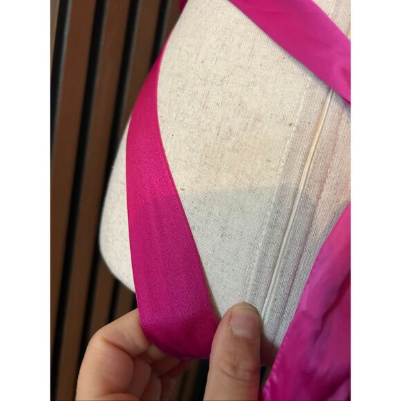 VICTORIA SECRET sz M TEDDY PINK SATIN LACE ONE PIECE V STRING VALENTINE NWT - Picture 6 of 7